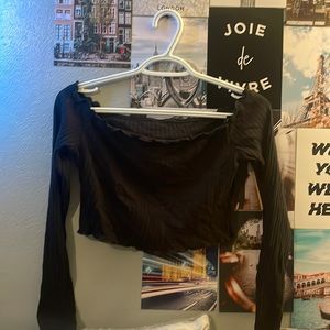 Black ripple crop top